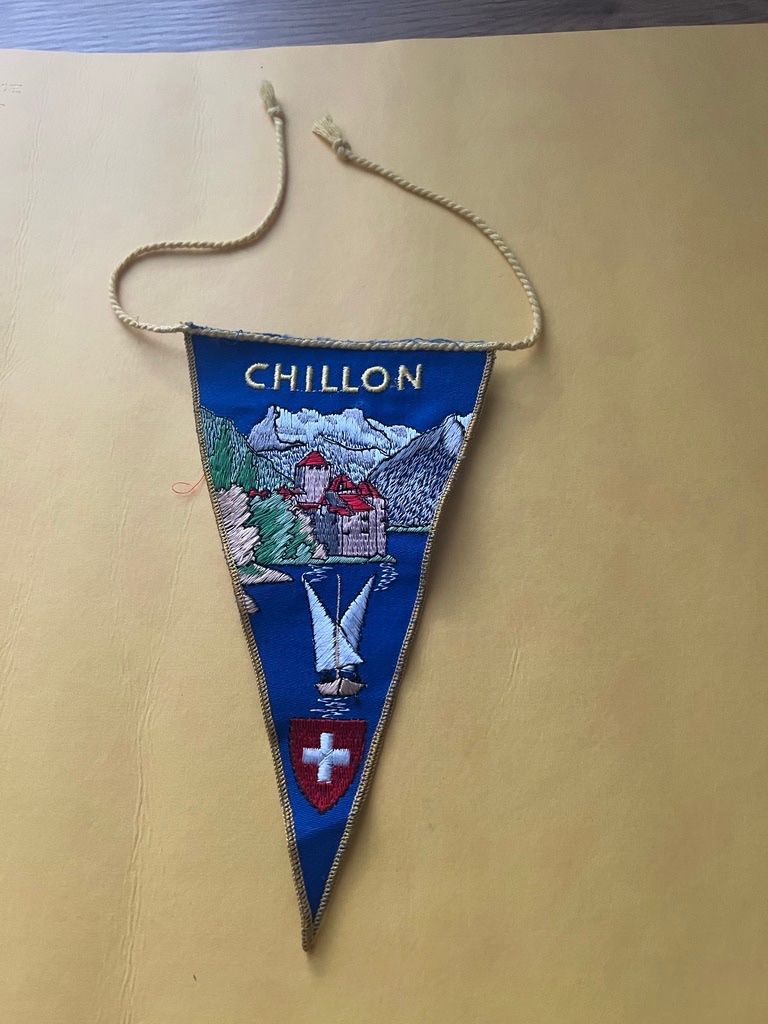 Bandiere: WIMPEL MIT MOTIV  SCHLOSS CHILLON – Usato da Steinach venduto da Momoco