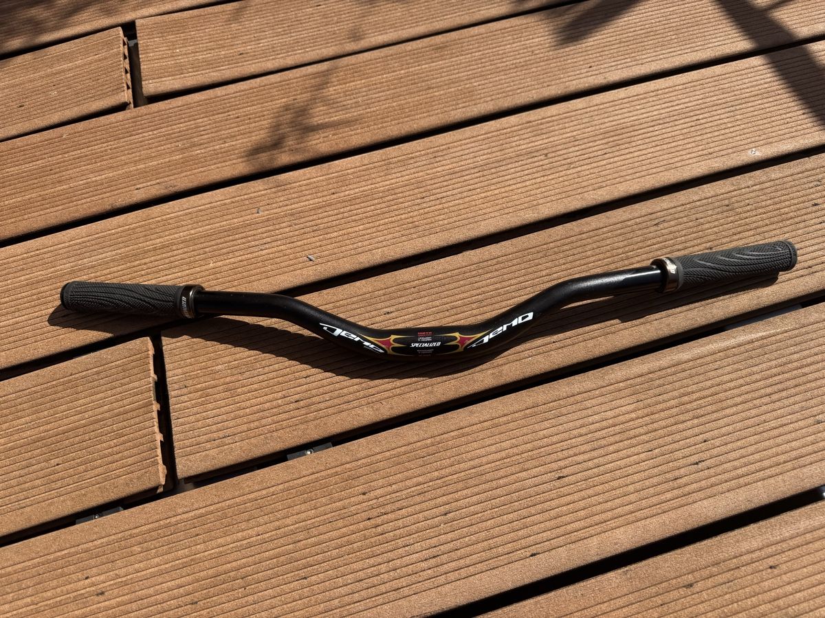 Specialized Ersatzteile: Specialized Demo I Lenker – Gebraucht aus Zürich von mat_rw96