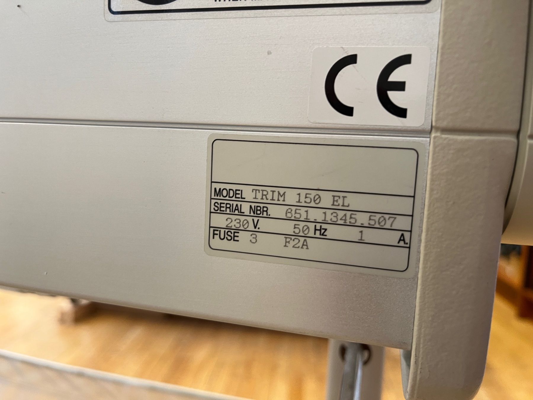 Tutte le macchine: Grossformat Rollenschneider, Top Zustand, günstig! – Usato da Ebnat-Kappel venduto da Cosi111 4