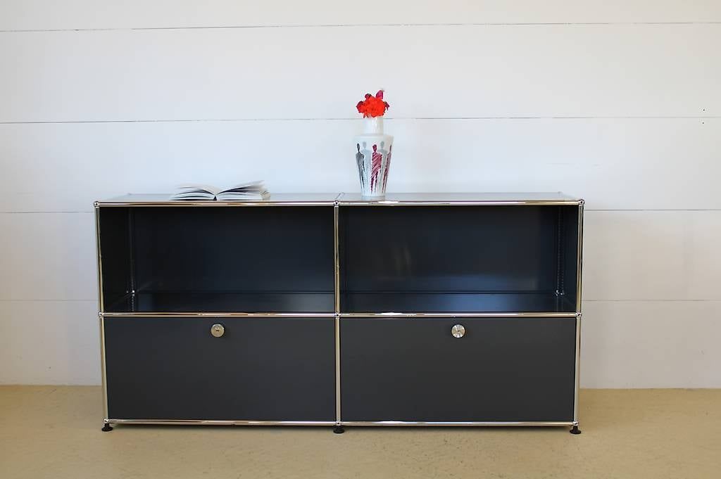 USM Scaffali: USM Sideboard in Anthrazitgrau-Neuwertig! – Usato da Meinisberg venduto da atelier_TILIJA 1