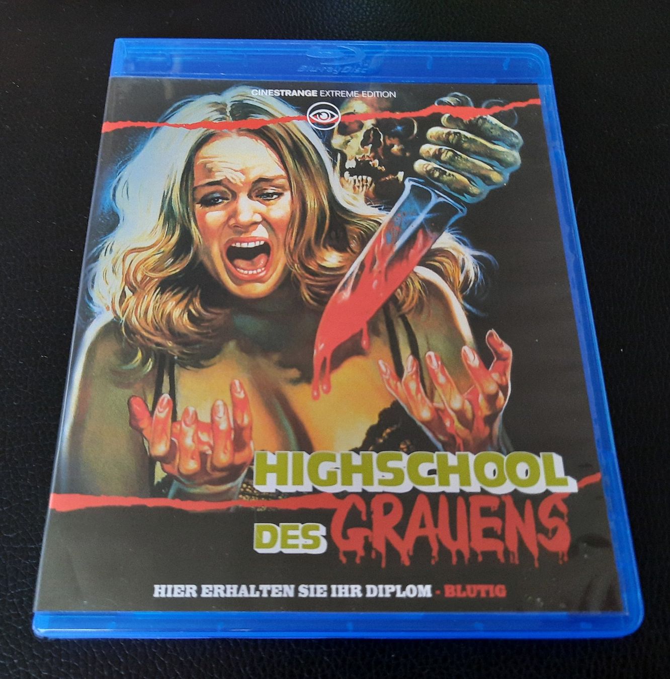 Tutti i DVDs: Highschool des Grauens uncut – Usato da Dietwil venduto da Vrilodin