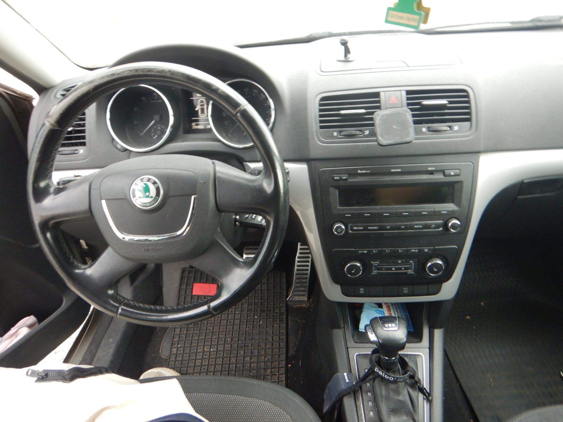 Skoda Automobili: Skoda Yeti 1.2TSI – Usato da Fribourg venduto da OFAIL 6