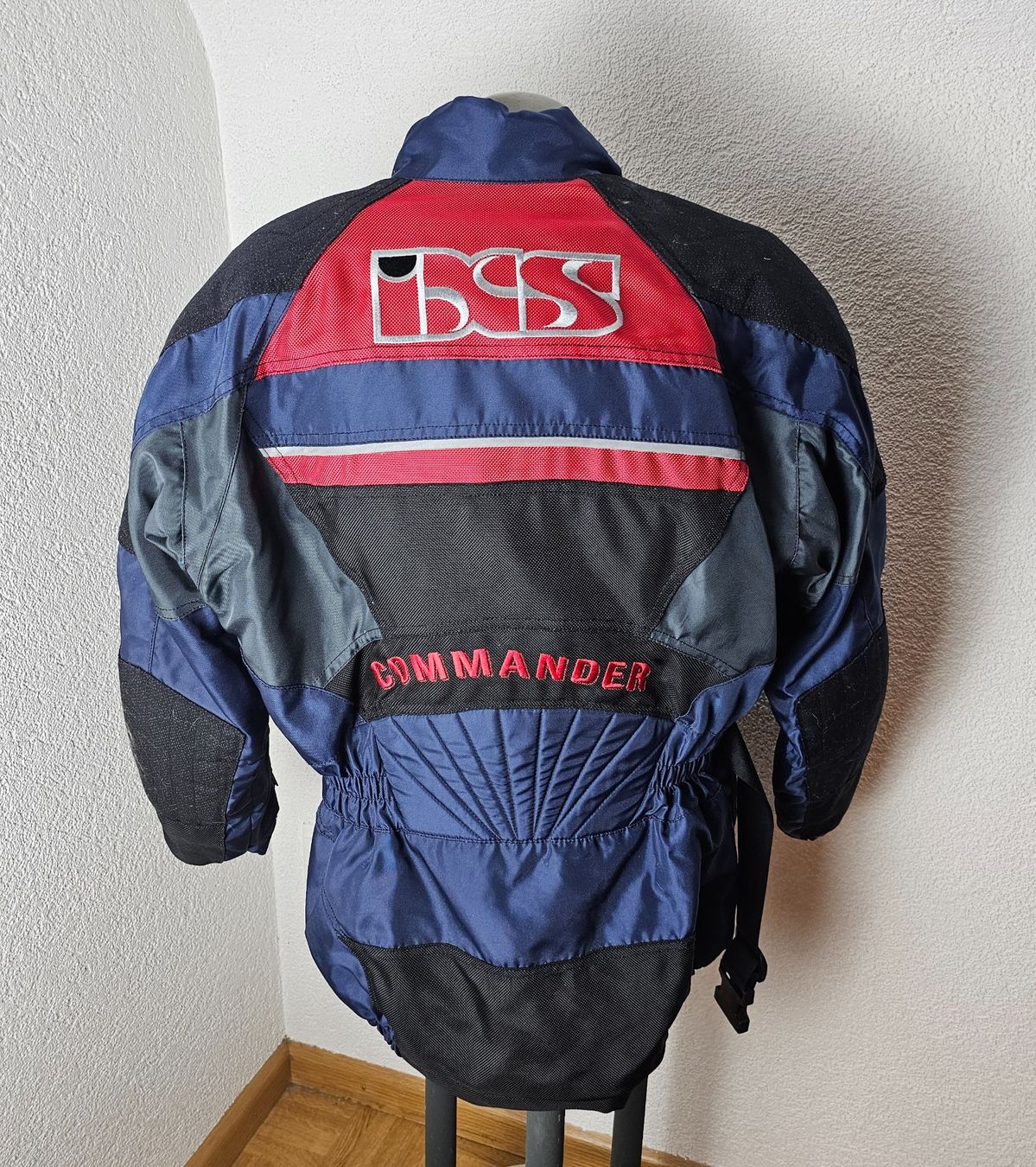 IXS Giacche: IXS Commander Damen Motorrad Jacke DL – Usato da Füllinsdorf venduto da Sunnebliemli7 2
