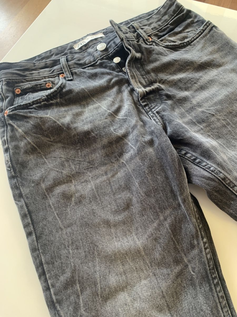 Jeans: Zara Jeans gray – Usato da Chexbres venduto da doe_xns6 2