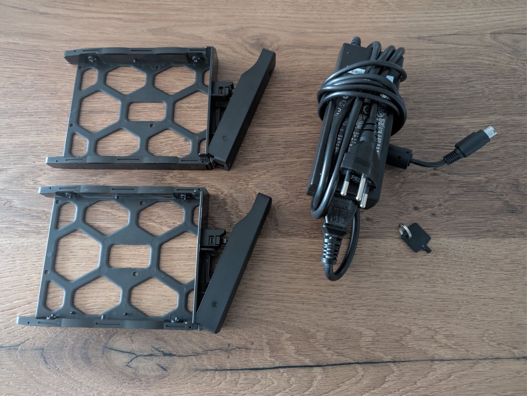 Synology Server: Synology DiskStation DS214+ – Usato da Rothenburg venduto da raeffs 2