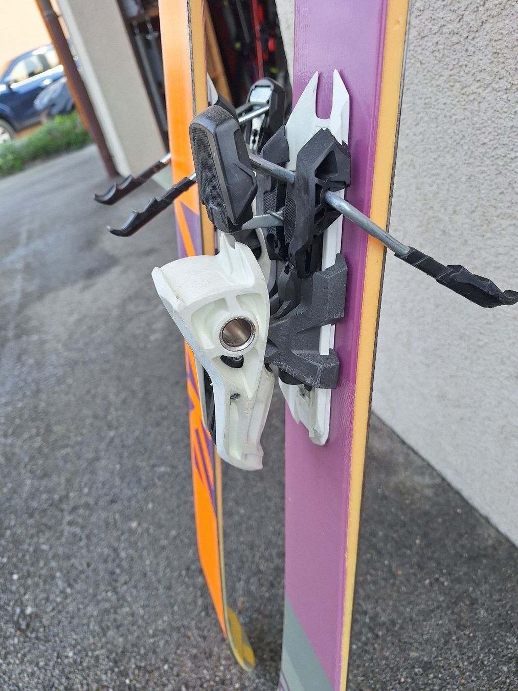 Völkl Skis: Skis Völkl Pyra, fixations inclus! – Gebraucht aus Bramois von aur_kxt6 1