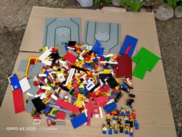 Diverses LEGO mit Figuren alt / Räumung Flohmarkt