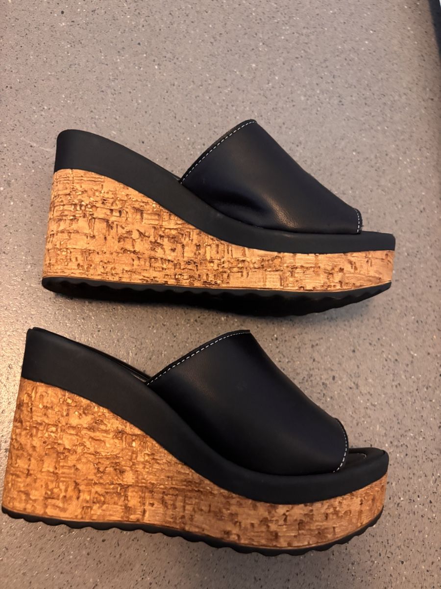 Chaussures femmes: Keilschuh Gr.38 – D'occasion à Luzern par sumsili