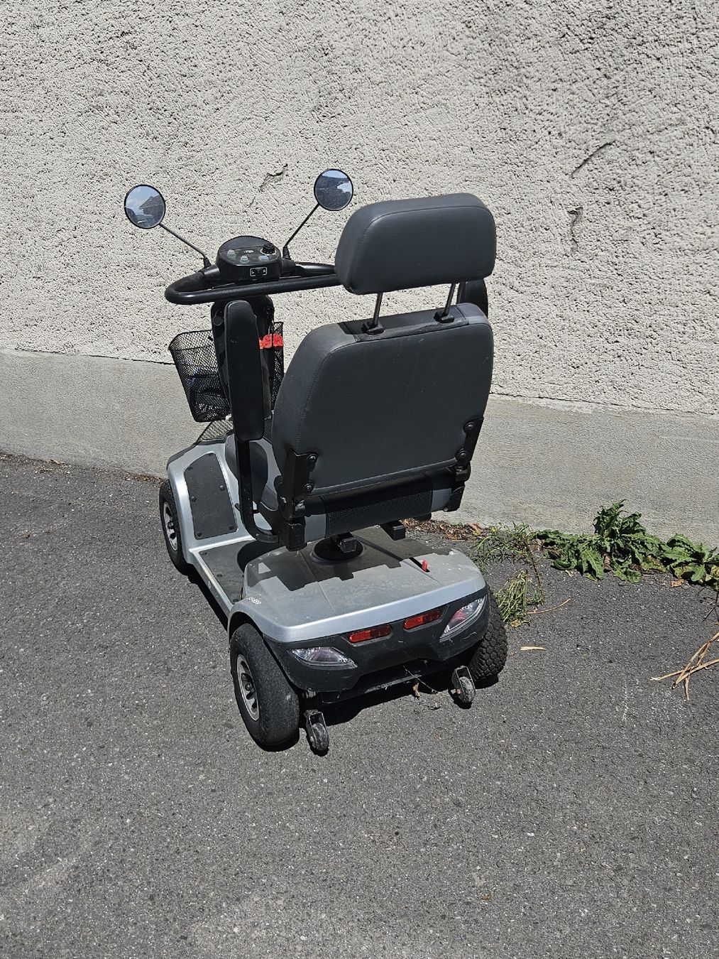 Elektromobile: Elektromobil HS-559 – Defekt aus Oberriet SG von Deutz5120 2