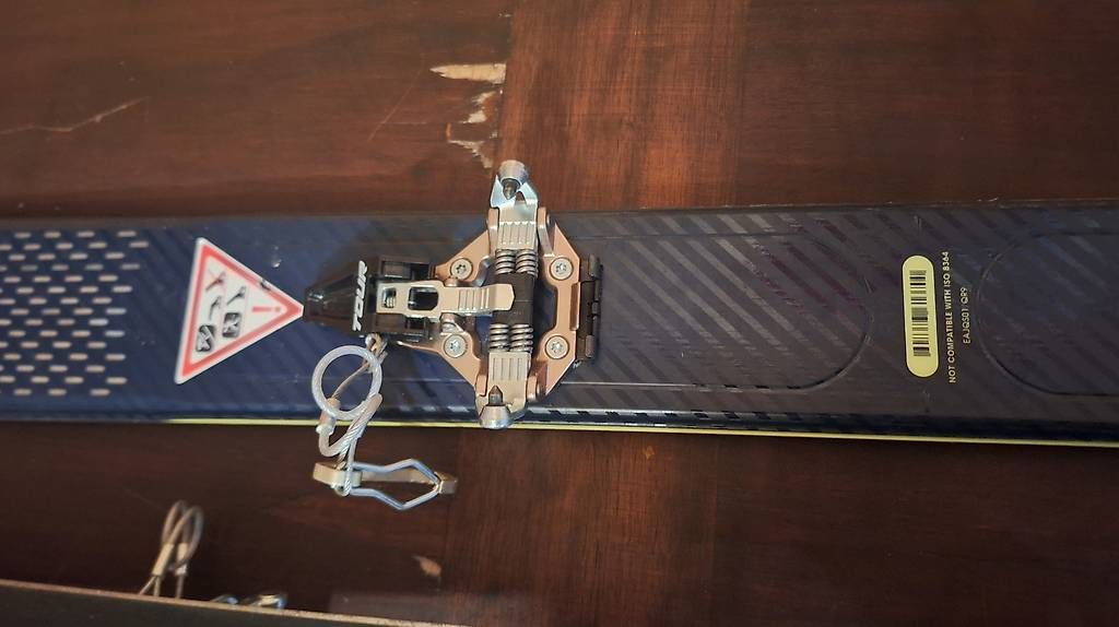 Sci: Set sci da alpinismo con attacchi e pelli di foca – Usato da Pura venduto da Raffaele_S 3