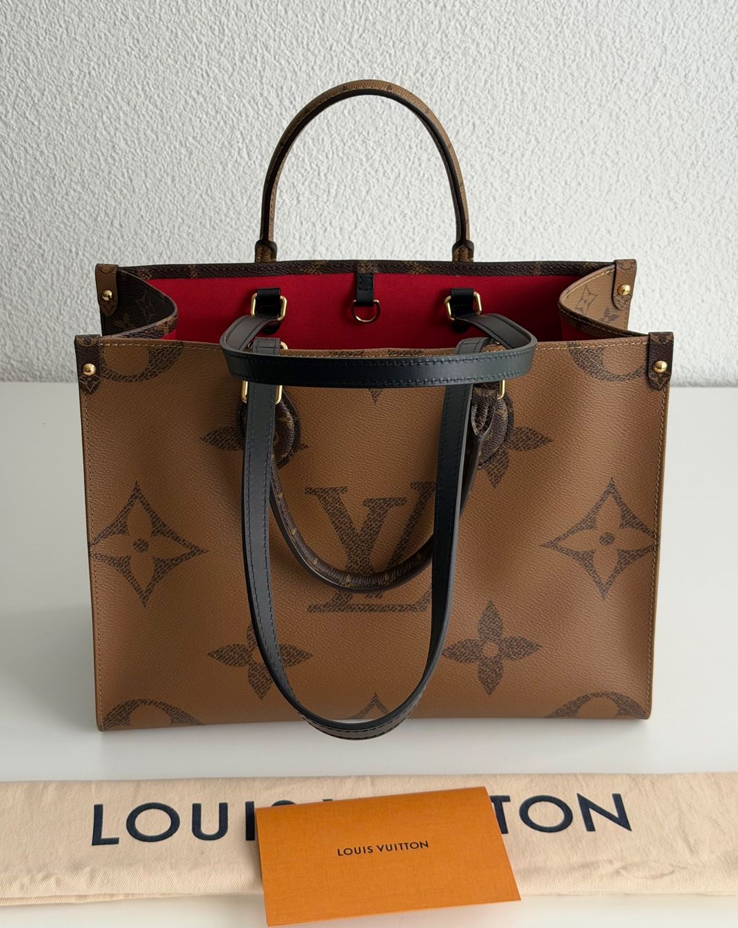 Louis Vuitton Borse da donna: Louis Vuitton Onthengo MM – Usato da Reinach AG venduto da BisMad3 4