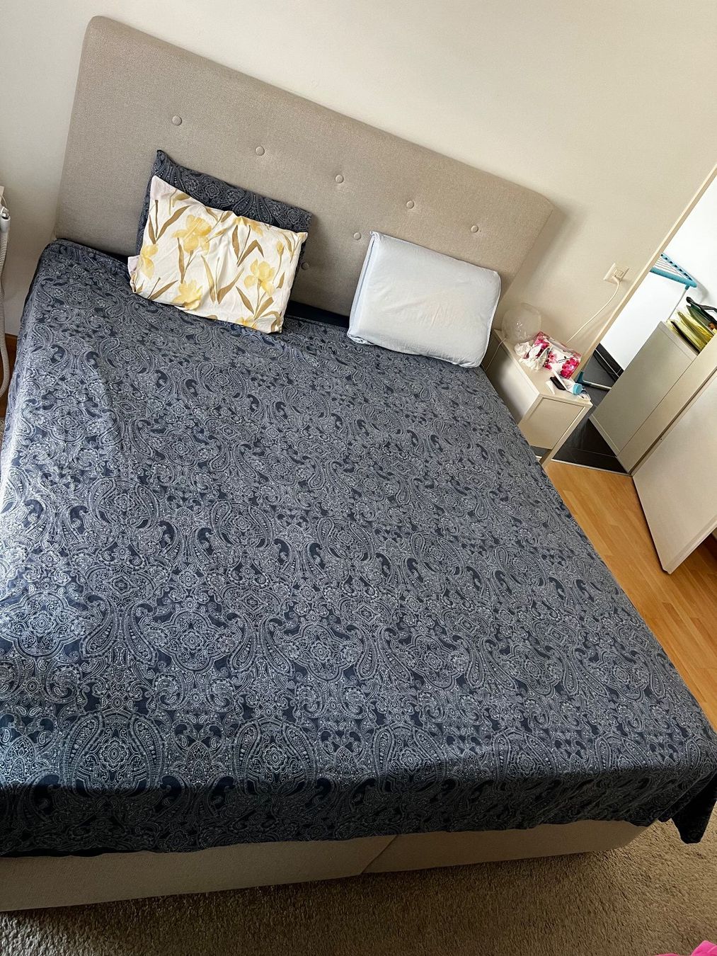 Ikea Lits: Boxspringbett – D'occasion à Hermetschwil-Staff par FrankSiegmund