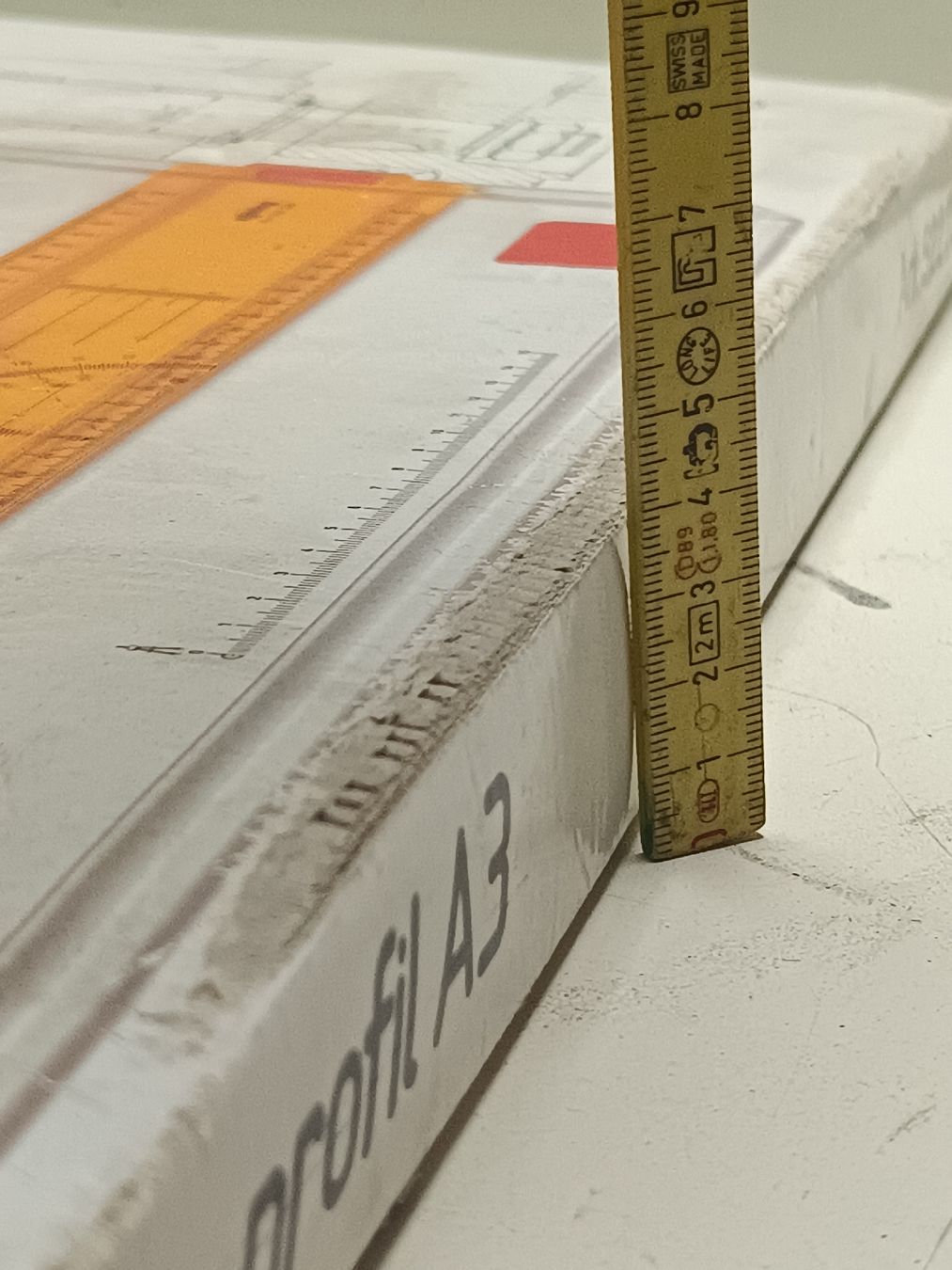 Rotring Sciablone: Rotting Profil A3 Zeichenplatte - (em330) – Usato da Künten venduto da Schnaepplihuus 8