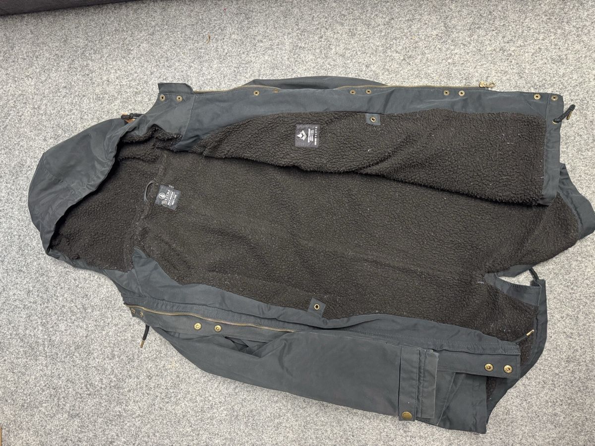 Volcom Vestes: Volcom Parka M – D'occasion à Rütihof par Mikarea 2