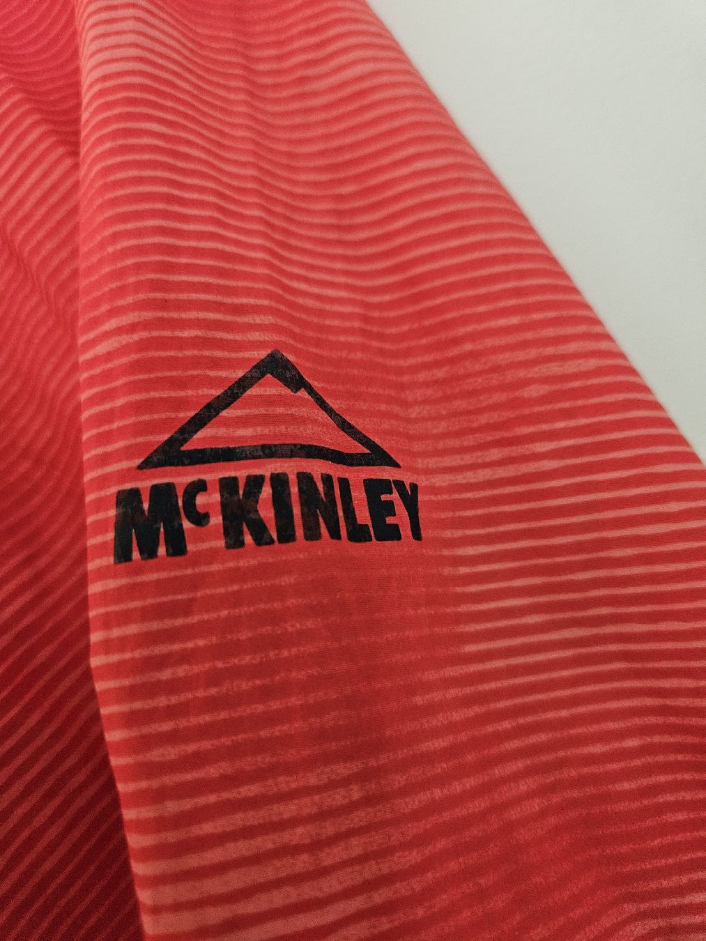 Mckinley Giacche: dünne Mc Kinley Jacke Gr.42 – Usato da Trimbach venduto da Isis5 1