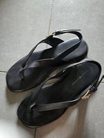 Sandales Tommy Hilfiger la taille 38.
