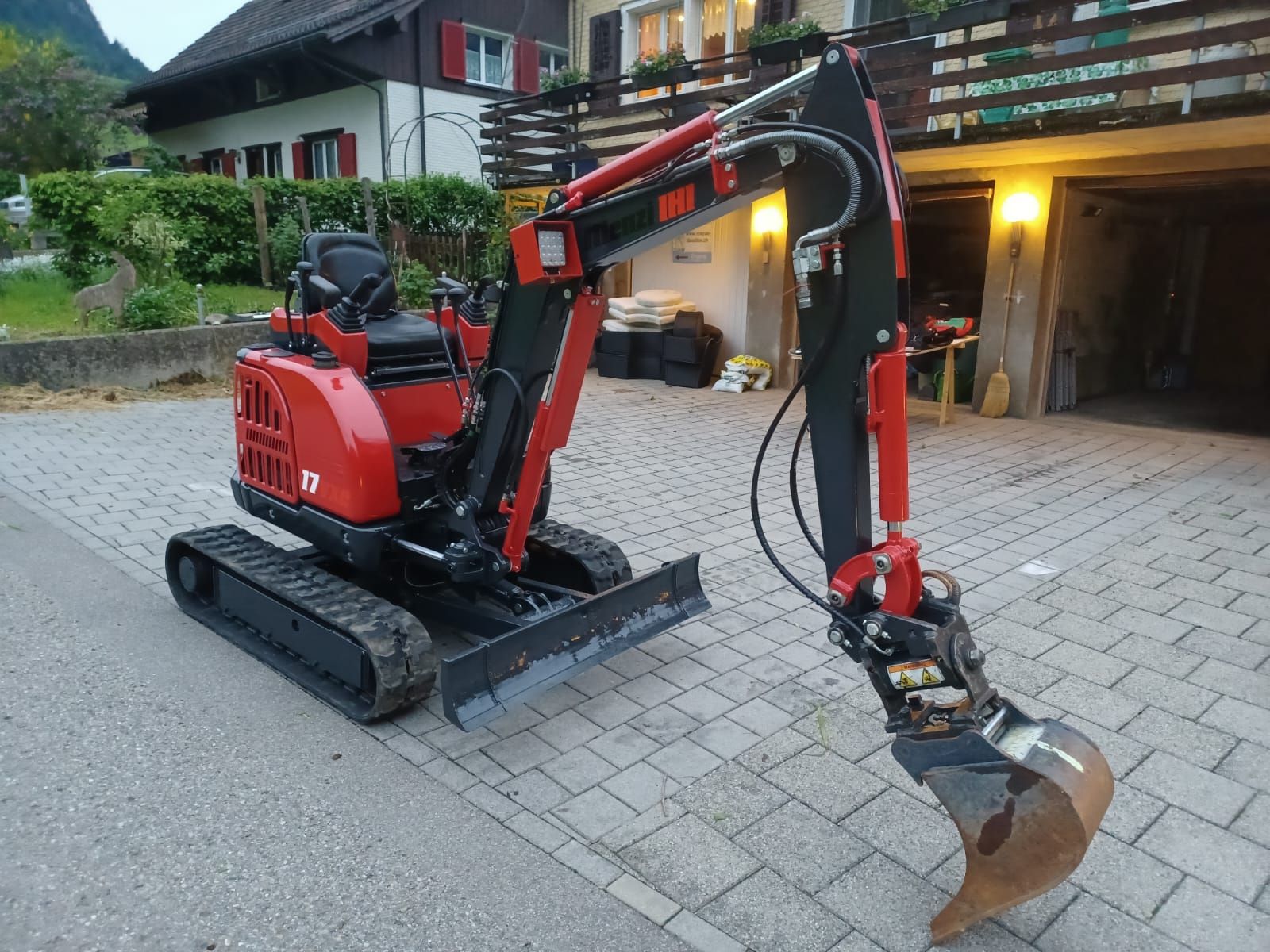 Menzi Muck Escavatori: Bagger Menzi IHI 17 vxe – Usato da Stein SG venduto da PerleR99 2