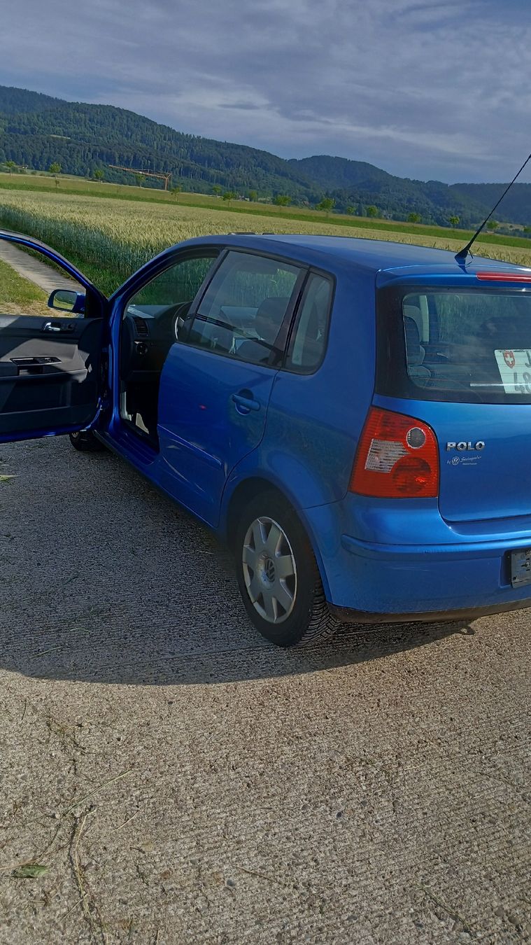 VW Automobili: volkswagen polo 1.4 Benzin – Usato da Cornol venduto da bar_jt78 4