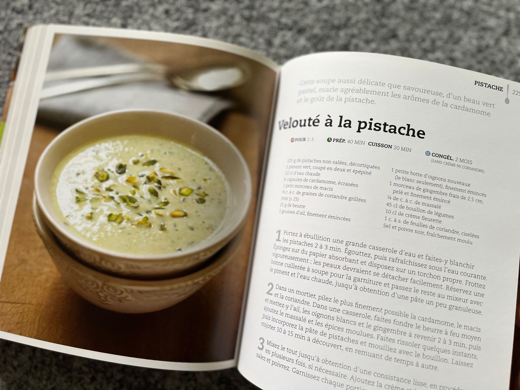 Libri: 200 recettes de soupes – Usato da Dombresson venduto da joe_7p65 3