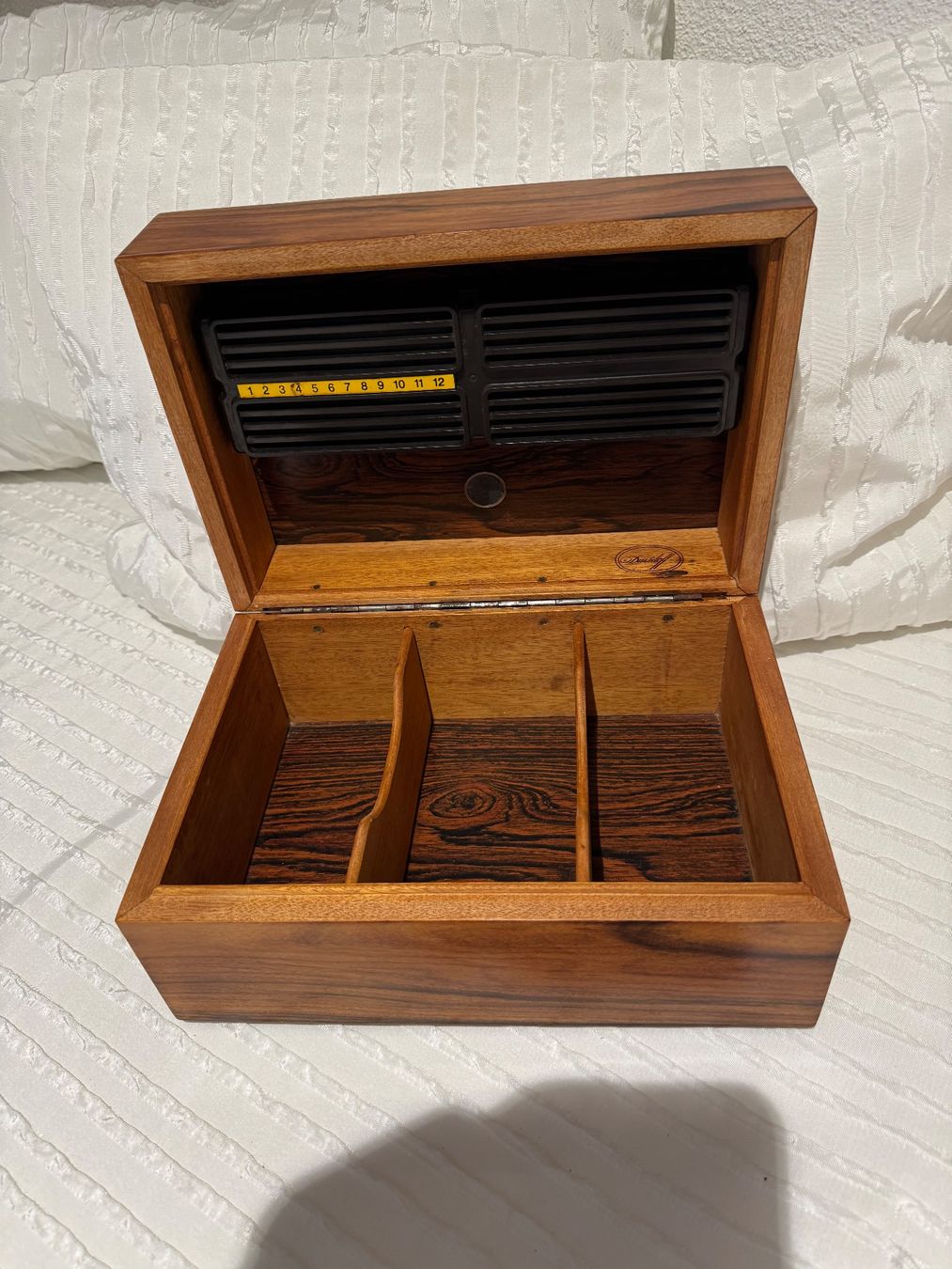 Davidoff Humidore: Humidor original Davidoff – Gebraucht aus Safenwil von Corahund 4