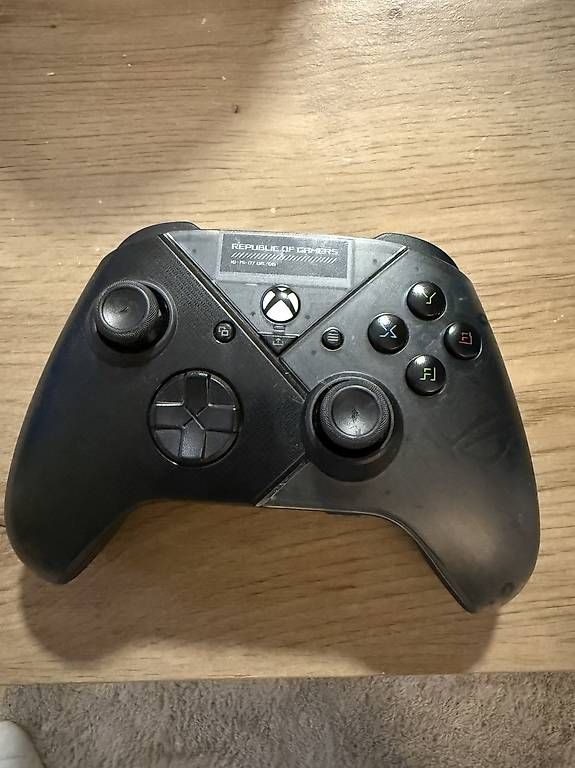 Controller: Xbox series mit asus raikiri pro controller – Usato da Zwingen venduto da dio_8k65 3