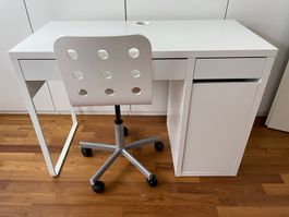 Schreibtisch MICKE + Schreibtischstuhl von IKEA