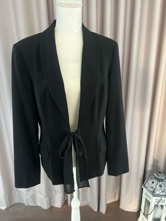 Elegante Damen Jacke / Blazer, schwarz, Grösse 40, Top!