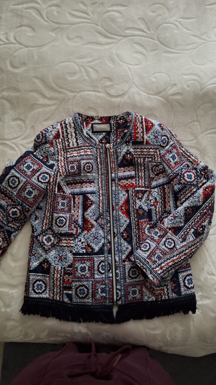 C&A Giacche: Canda Premium: Sommerjacke mit Fransen, Gr. 38/M – Usato da Luzern venduto da pie_y7zc