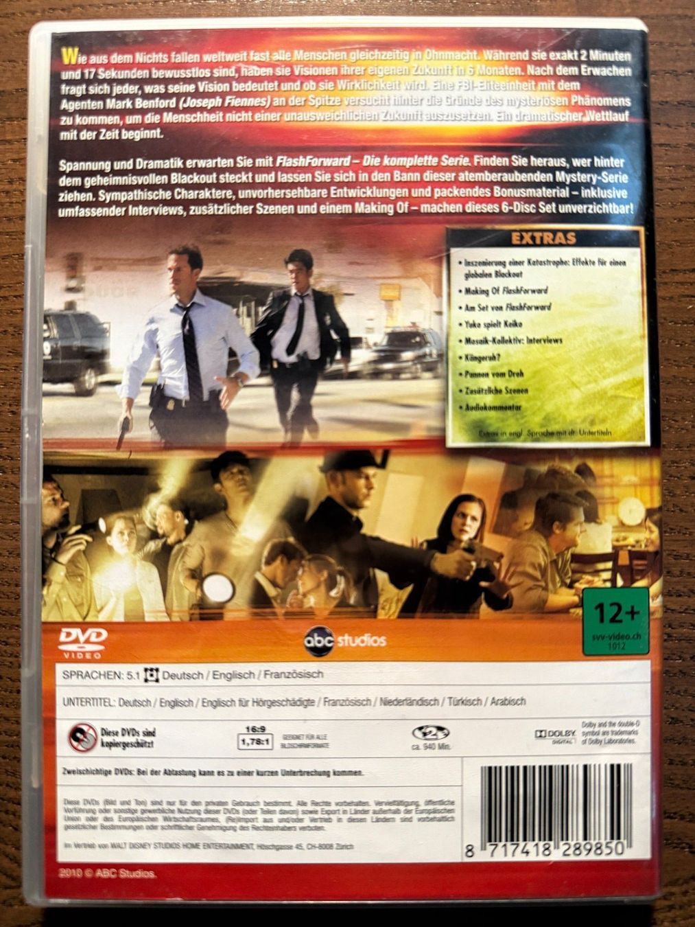 Tutti i DVDs: FlashForward - Komplette Serie – Usato da Zürich venduto da FilmFreunde 1