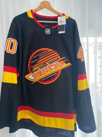 Eishockey Trikot Vancouver Canucks Grösse 52 NEU mit Etikett