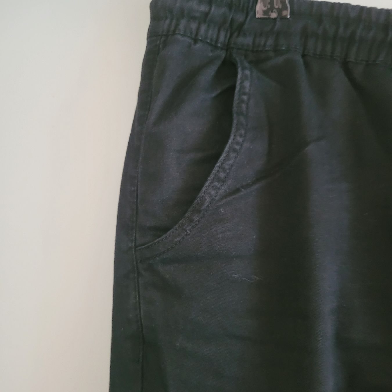 Urban Outfitters Pantaloni: Urban Classics Cargohose Damen – Usato da Schmerikon venduto da 7855 3