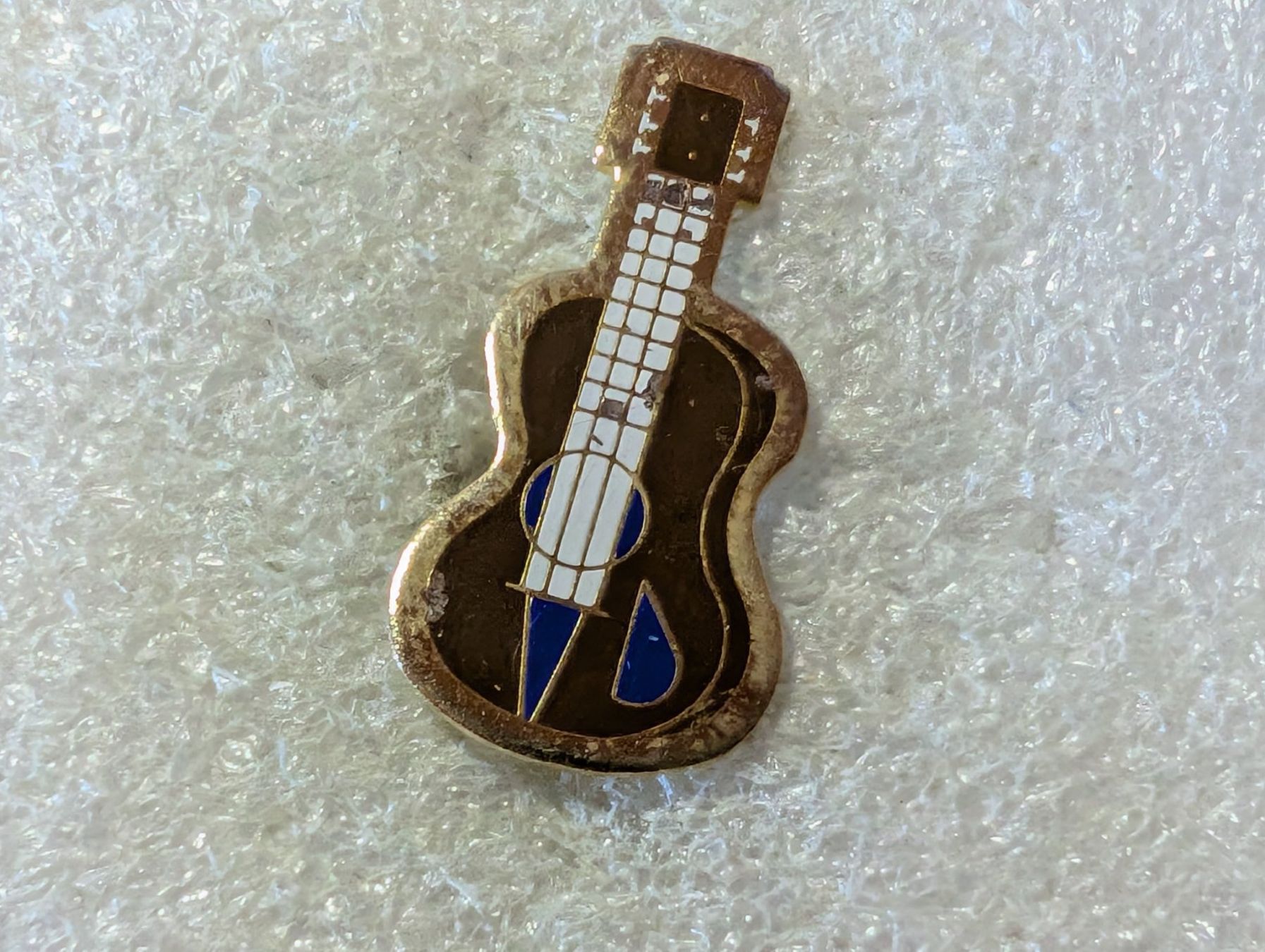 Placchette & Badge: Ansteckpin 172: Gitarre – Usato da Oppligen venduto da Pin-Fall-Shop