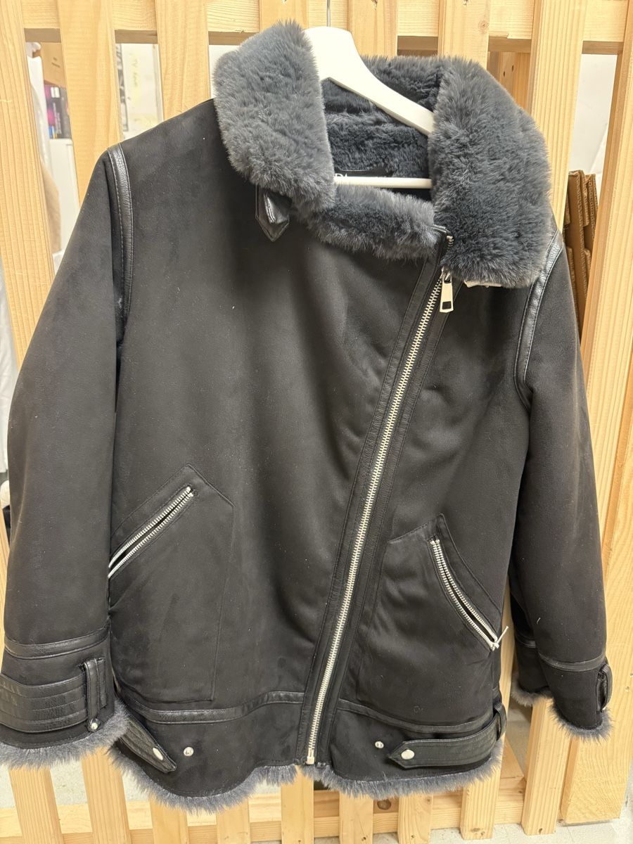 Zara Giacche: Shearling Jacke Zara Gr. XS – Usato da Hedingen venduto da julesli