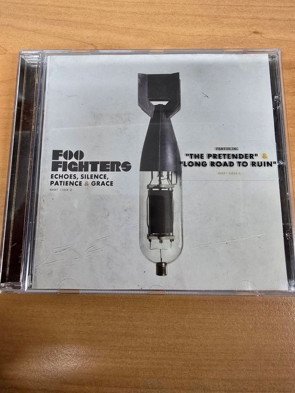 CDs: CD - Foo Fighters – Echoes, Silence, Patience & Grace  – Gebraucht aus Biberist von Foolio0