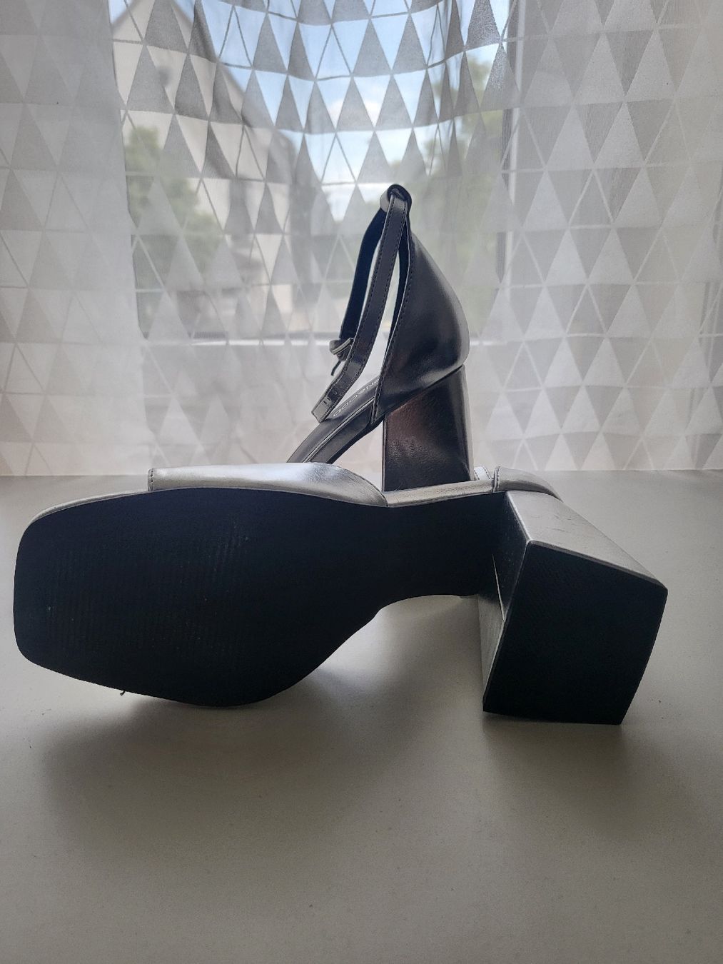 Scarpe da donna: High Heels – Nuovo (secondo la descrizione) da Kirchberg SG venduto da she_lq9l 2