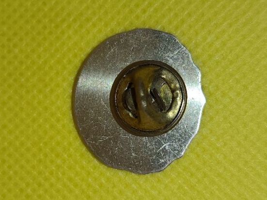 Coca-Cola Placchette & Badge: pin ansteck – Usato da Rothrist venduto da SiddharthaMoon 2