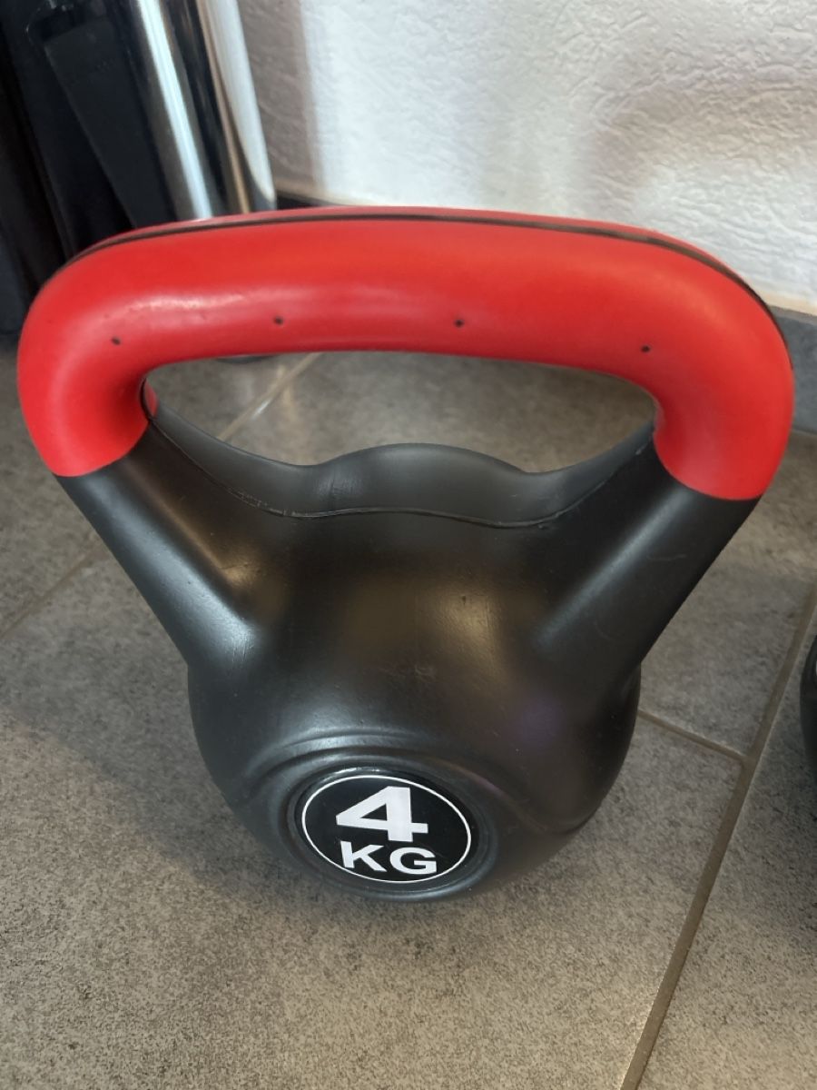 Manubri & Pesi: Kettlebell 4 KG 2er Set NEU – Nuovo (secondo la descrizione) da Mühledorf SO venduto da Dania77 4