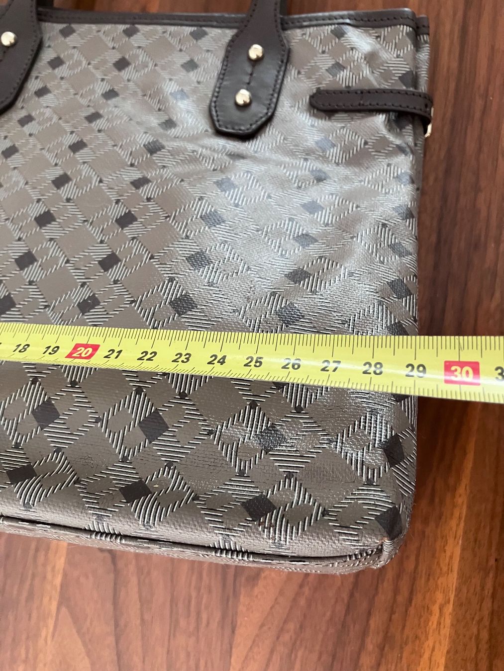 Bally Sacs femmes: Bally Tasche – Défectueux à Windisch par Lyudmila01 5