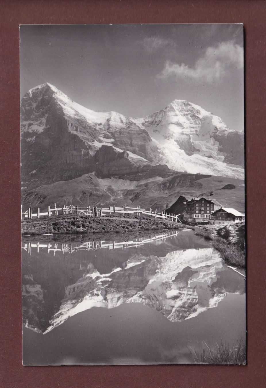 Cartoline postali: KLEINE SCHEIDEGG - Eiger und Mönch - 1962 – Usato da Pully venduto da nicecards-shop