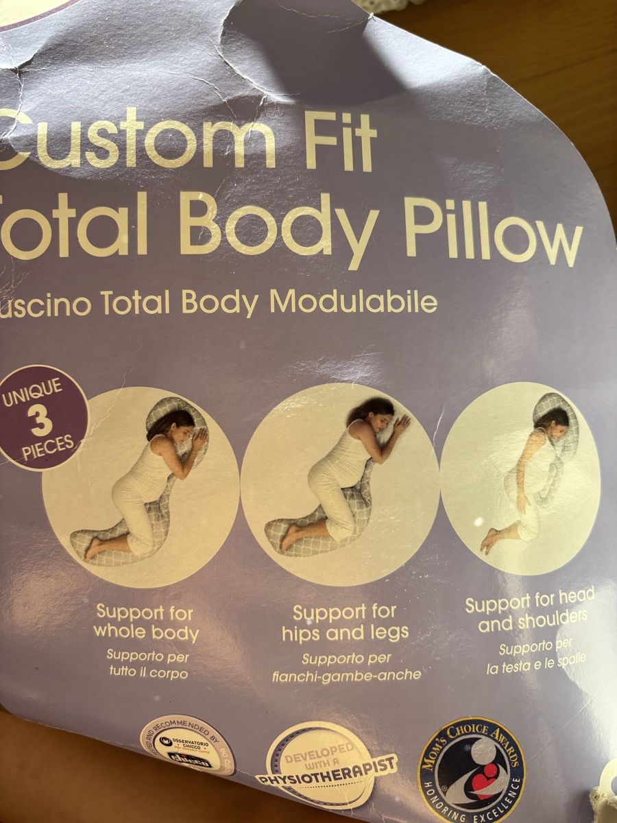 Chicco Cuscini: Pregnancy pillow Italian brand, 3 functions, good state – Usato da Baar venduto da VeliaT 4