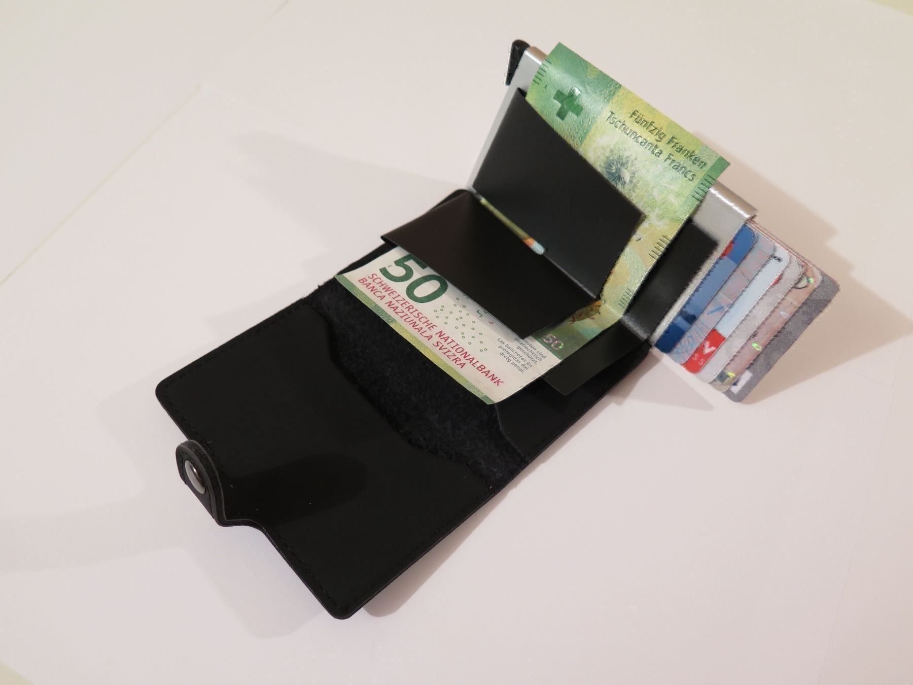 Brieftaschen: Kreditkarten RFID-Schutz/ Card Wallet L – Neu und originalverpackt aus Mollis von t-shop 4