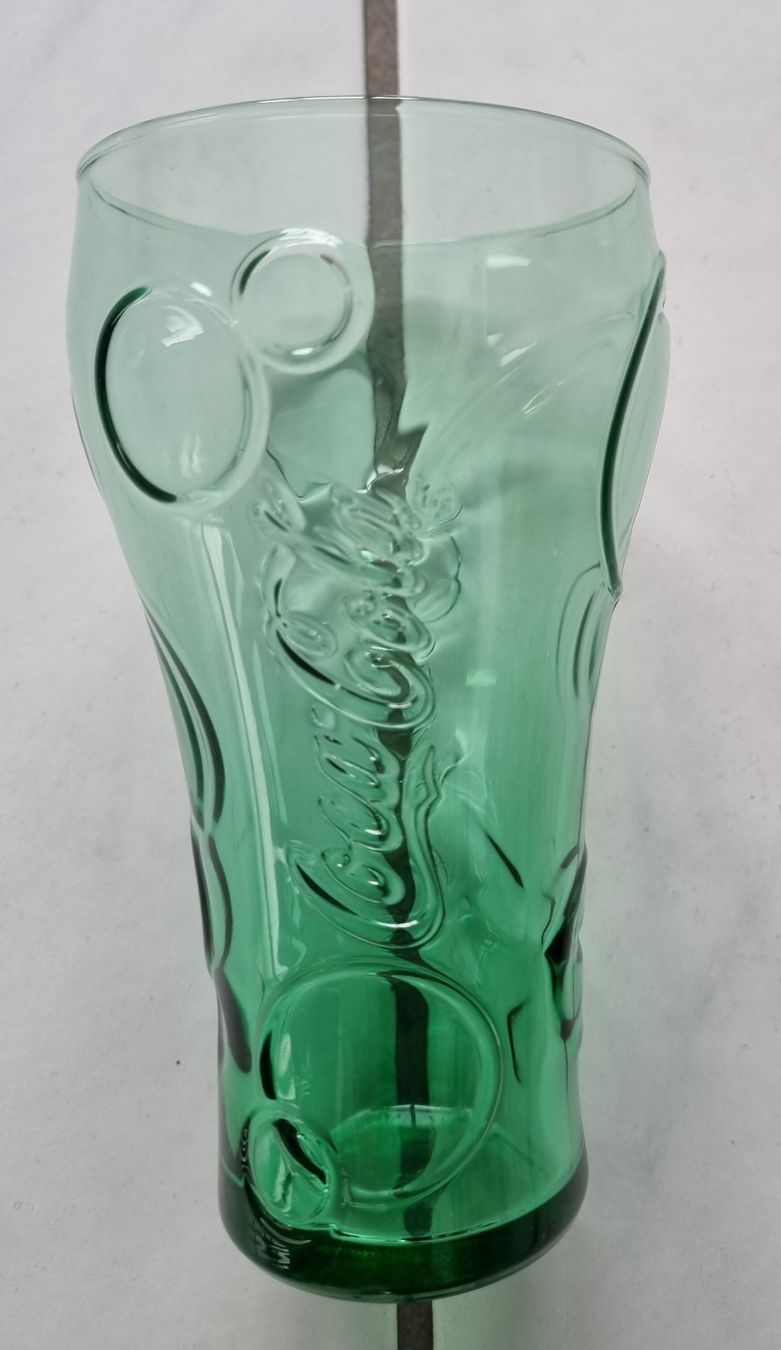 Coca-Cola Bicchieri: Spezielles Coca Cola Glas – Nuovo e nell'imballaggio originale da Nottwil venduto da Janny77 2