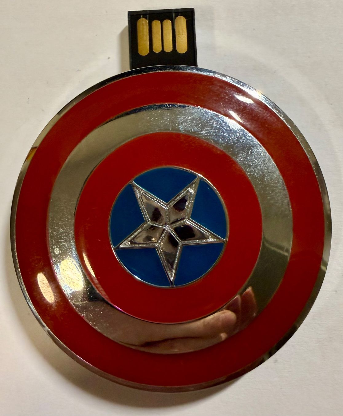 USB Sticks: USB Stick "Captain America" – Gebraucht aus Emmenbrücke von Cookie07 2