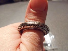 Ring silberfarbig, schwarz Muster Gr. 8