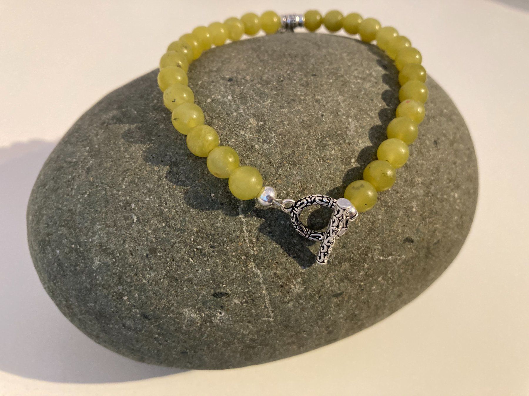 Bracciali & Braccialetti: Armband aus Jade – Nuovo e nell'imballaggio originale da Sursee venduto da Allabus 1