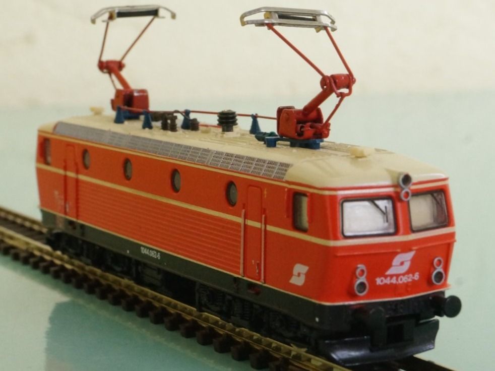 Elektrolokomotive Re 4/4 ÖBB: Roco 23242 | Kaufen auf Ricardo