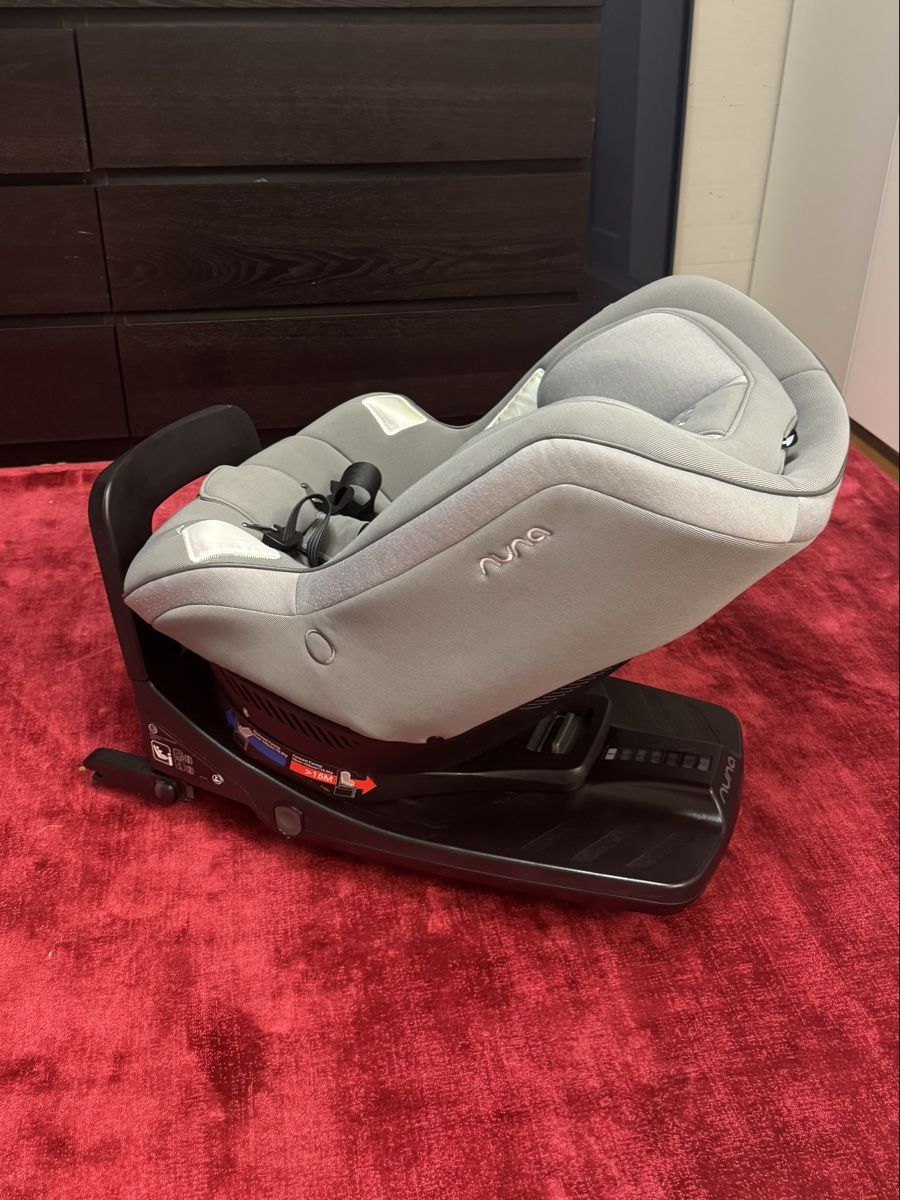 Nuna Seggiolini per auto: Nuna Rebl Basq Kindersitz  – Usato da Weiningen ZH venduto da proi4o 2