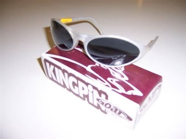 Occhiali & Lenti: Goat Sonnenbrille Bones – Nuovo (secondo la descrizione) da Kölliken venduto da motoleu 2