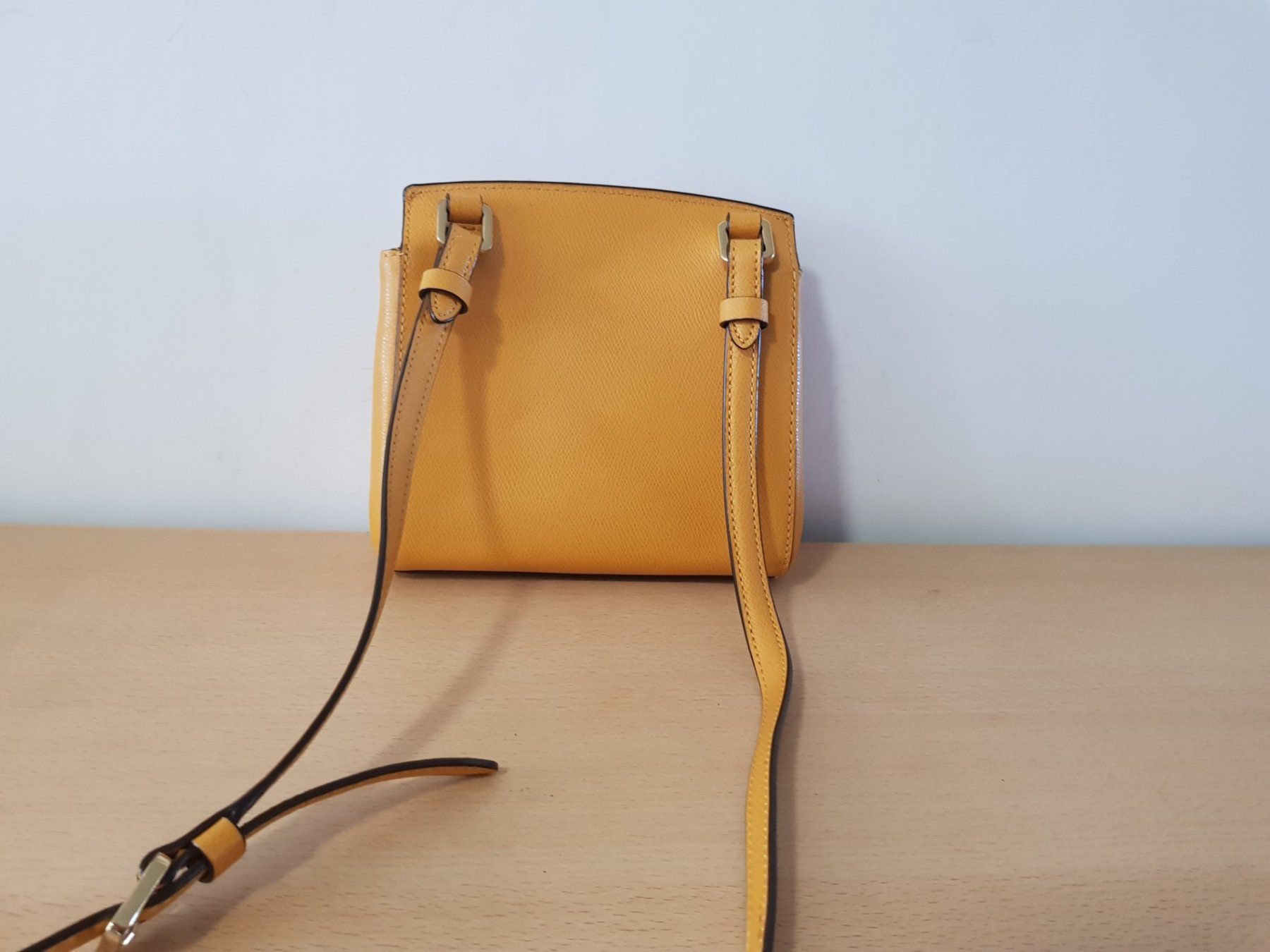 Ralph Lauren Sacs femmes: Ralph Lauren Umhängetasche – D'occasion à Basel par Birs868 5