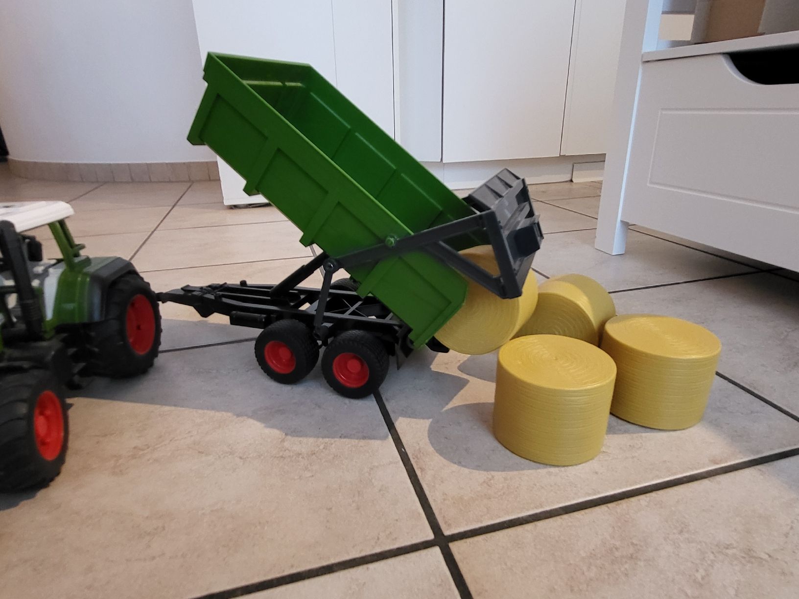 Bruder Giocattoli: Bruder Traktor mit Anhänger  – Usato da Scherzingen venduto da fra_lgf7 2